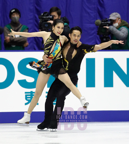 Kana Muramoto & Daisuke Takahashi (JPN)