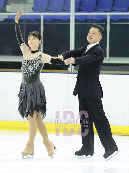 Yasuyo Tsukamoto & Yuji Tsukamoto