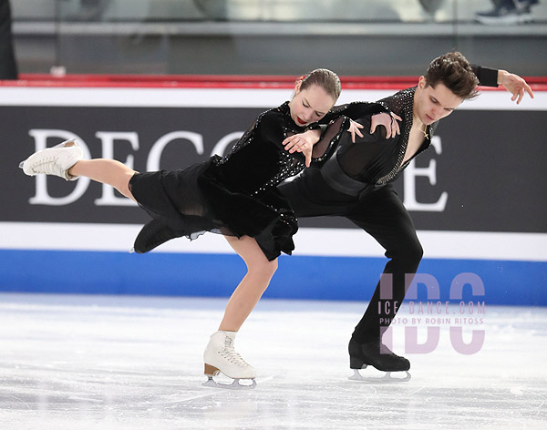 Sofiia Dovhal & Wiktor Kulesza (POL)