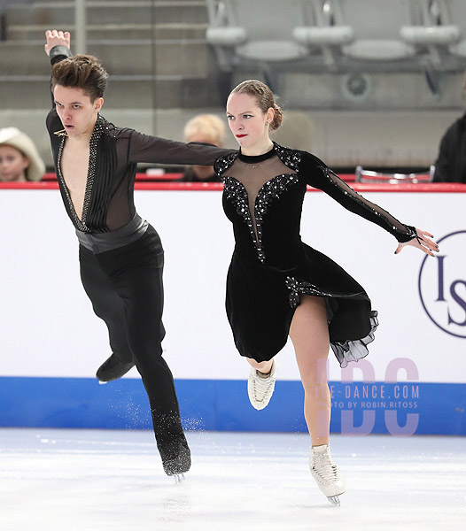 Sofiia Dovhal & Wiktor Kulesza (POL)