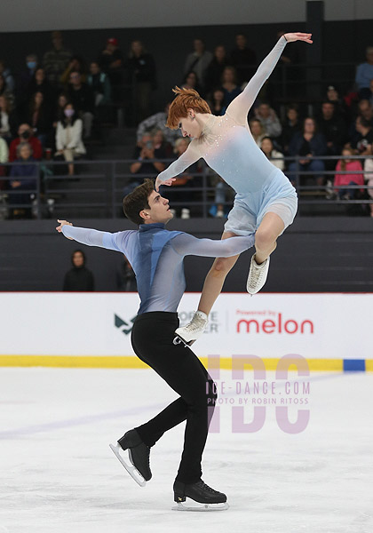 Evgeniia Lopareva & Geoffrey Brissaud (FRA)