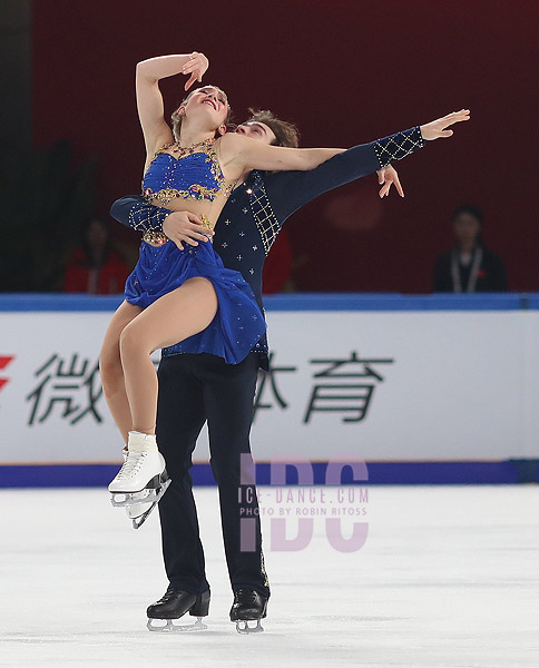 Eva Pate & Logan Bye (USA)