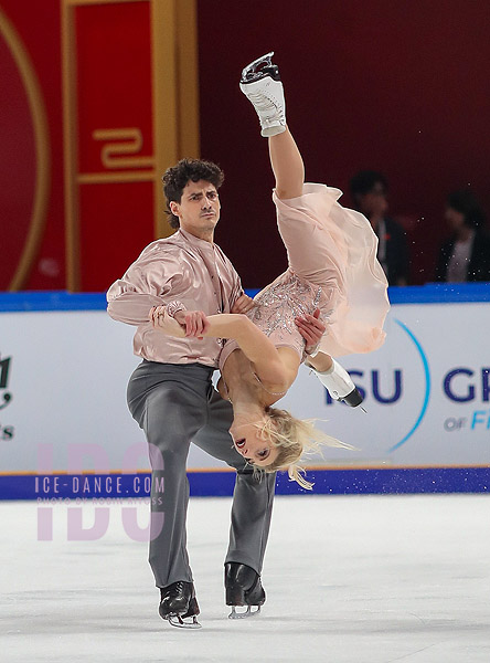 Piper Gilles & Paul Poirier (CAN)