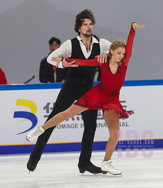 Maria Kazakova & Giorgy Reviya (GEO)