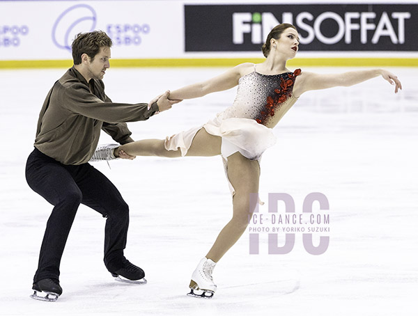 Christina Carreira & Anthony Ponomarenko (USA)