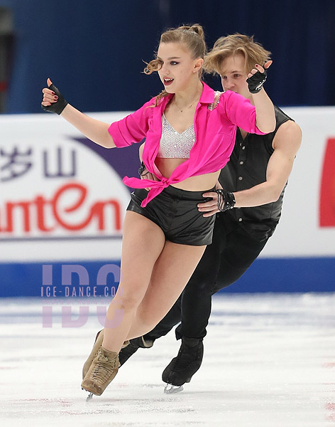 Mariia Pinchuk & Mykyta Pogorielov (UKR)