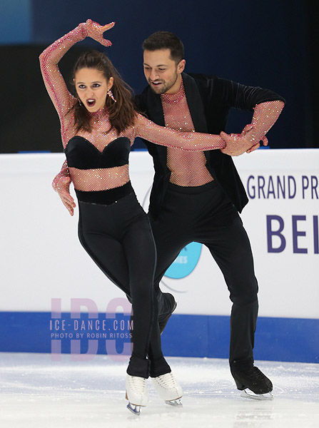 Lilah Fear & Lewis Gibson (GBR)