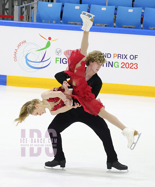 Caroline Mullen & Brendan Mullen (USA)