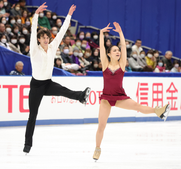 Misato Komatsubara & Takeru Komatsubara