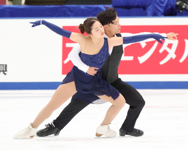 Ayano Sasaki & Yoshimitsu Ikeda