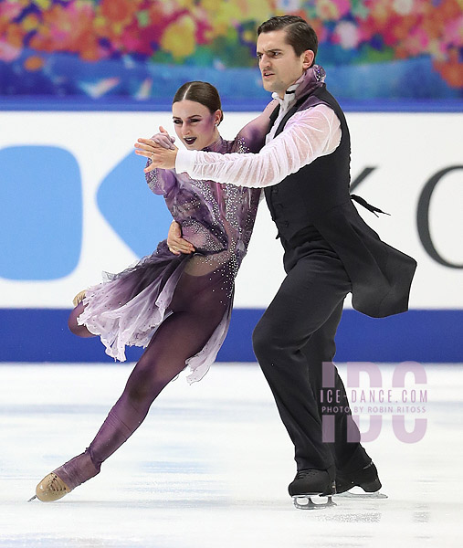 Marie-Jade Lauriault & Romain Le Gac (CAN)