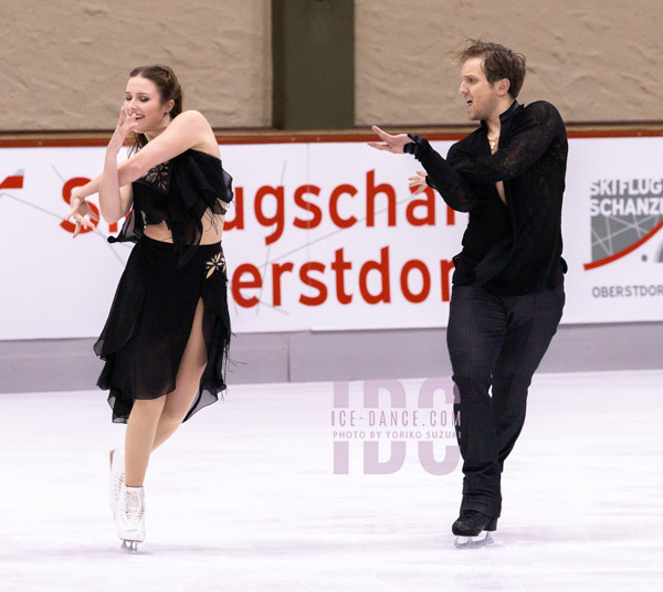 Christina Carreira & Anthony Ponomarenko (USA)