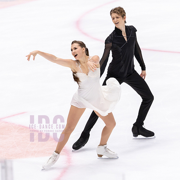 Mariia Holubtsova & Kyryl Bielobrov (UKR)