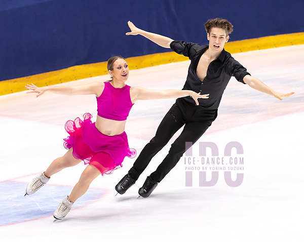 Olivia Oliver & Filip Bojanowski (POL)