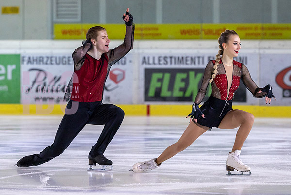 Myroslava Tkachenko & Riccardo Pesca (UKR)