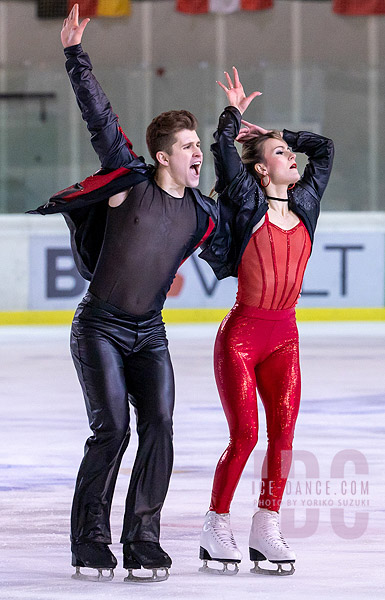 Carolane Soucisse & Shane Firus (IRL)