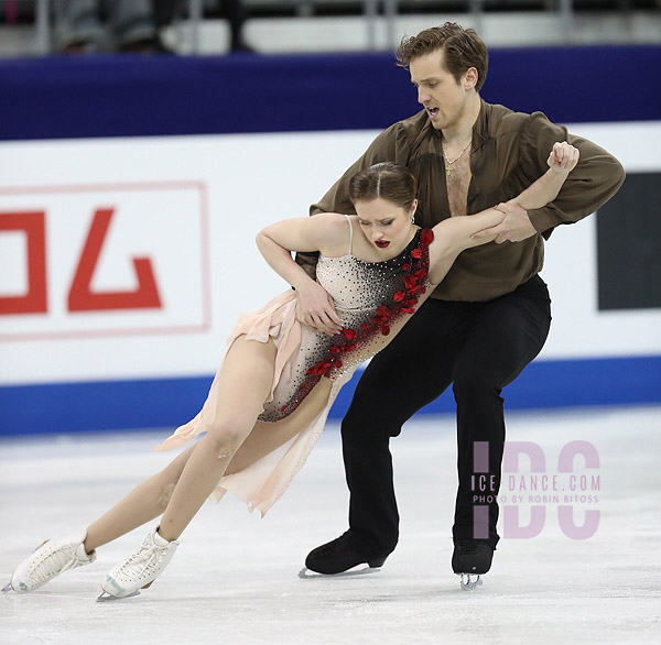 Christina Carreira & Anthony Ponomarenko (USA)