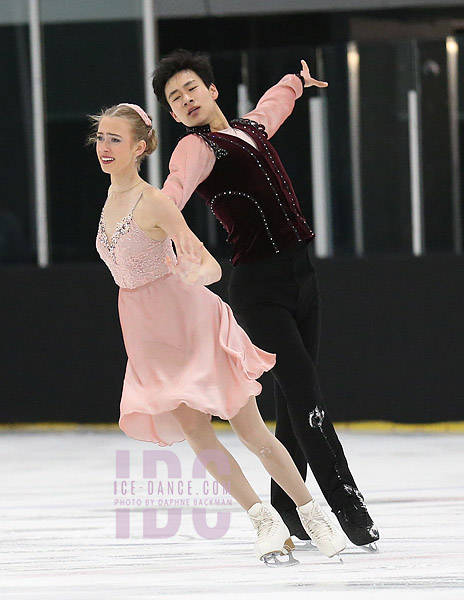 Michelle Deych & Ryan Hu