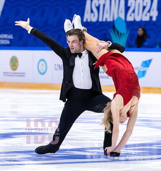 Phebe Bekker & James Hernandez (GBR)