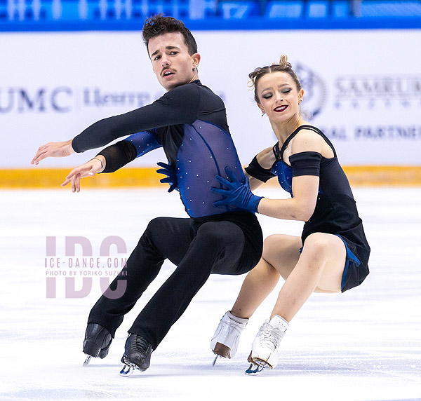 Marie Dupayage & Thomas Nabais (FRA)