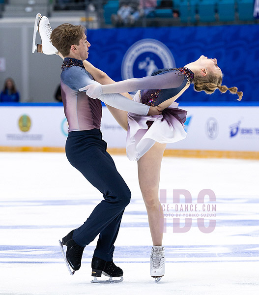 Katerina Mrazkova & Daniel Mrazek (CZE)