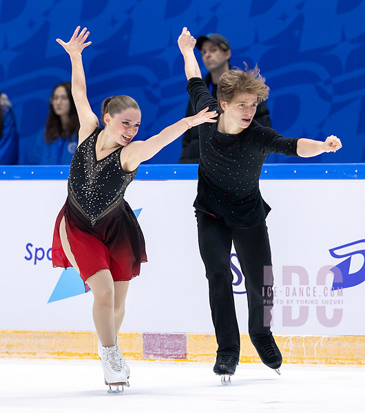 Oona Brown & Gage Brown (USA)