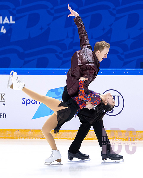 Maxine Weatherby & Oleksandr Kolosovskyi (AZE)