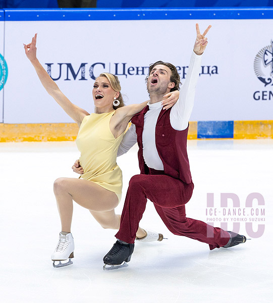 Phebe Bekker & James Hernandez (GBR)