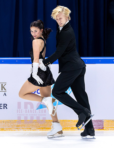 Zoe Larson & Andrii Kapran (UKR)