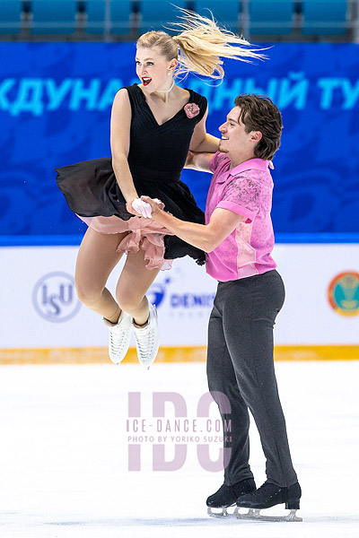 Alicia Fabbri & Paul Ayer (CAN)