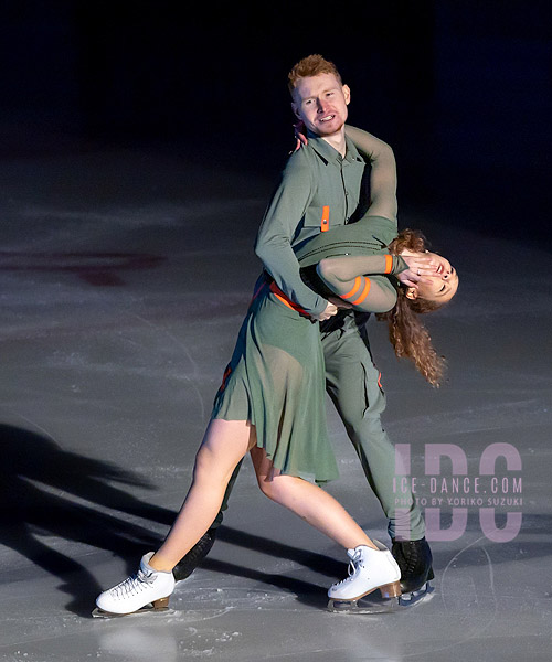 Anna Simova & Kirill Aksenov (SVK)