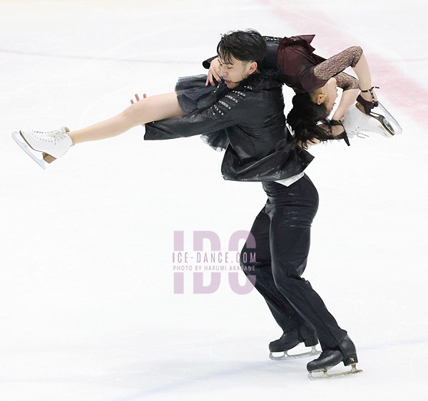 Sara Kishimoto & Atsuhiko Tamura