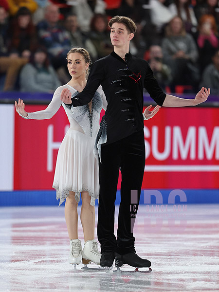 Iryna Pidgaina & Artem Koval (UKR)