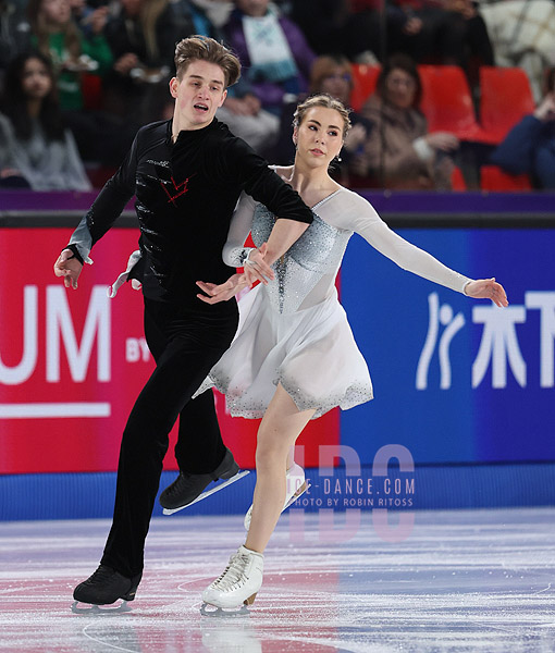 Iryna Pidgaina & Artem Koval (UKR)