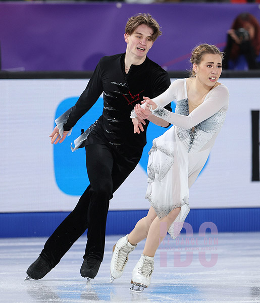 Iryna Pidgaina & Artem Koval (UKR)