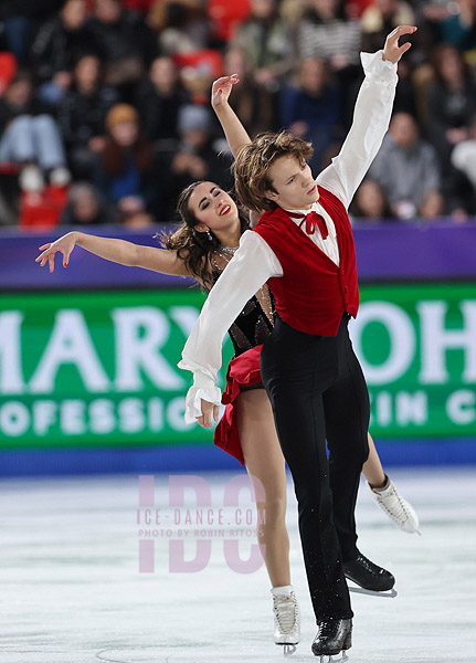 Katarina Wolfkostin & Dimitry Tsarevski (USA)