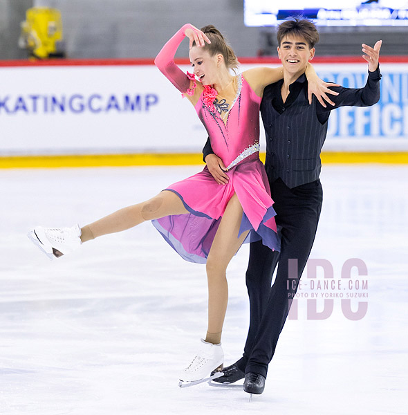 Arina Beljajeva & Frederick Merilo  (EST)