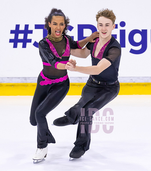 Hilda Taylor & Alexander Buchholdt  (FIN)