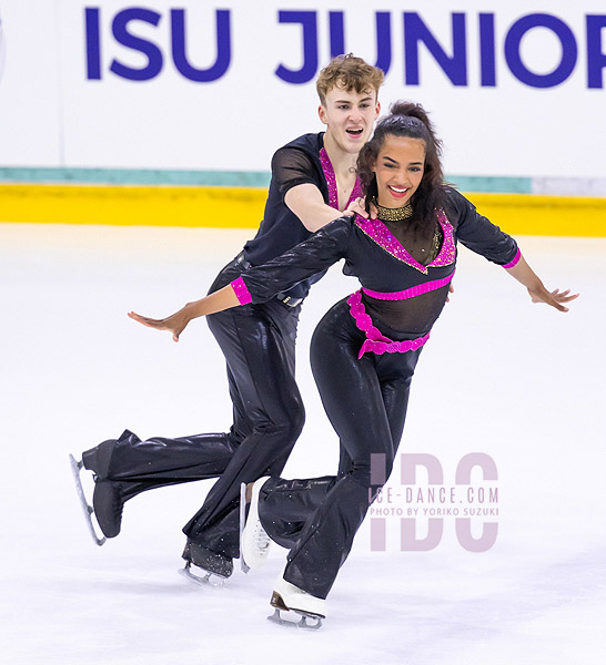 Hilda Taylor & Alexander Buchholdt  (FIN)