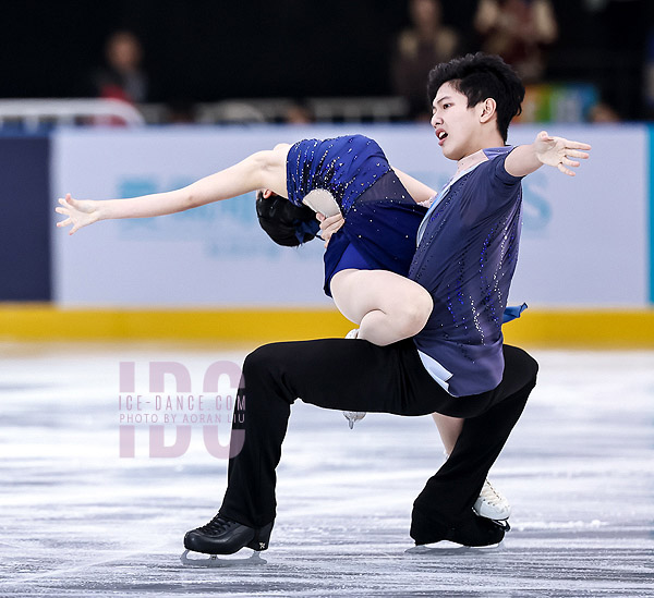 Xinyi Yu & Tianyi Liu (CHN)