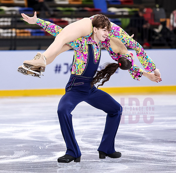 Eva Shelaeva & Ivan Solovyev (KAZ)