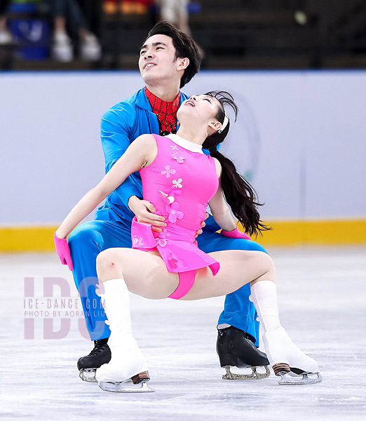 Sara Kishimoto & Atsuhiko Tamura (JPN)