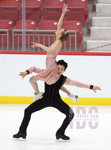 Michelle Deych & Ryan Hu