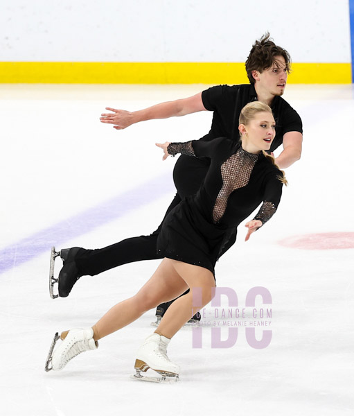 Alicia Fabbri & Paul Ayer (CAN)