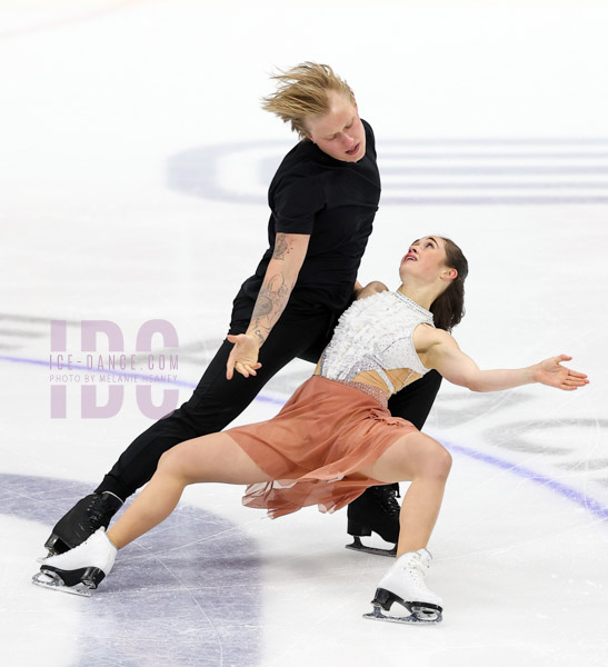 Isabella Flores & Ivan Desyatov (USA)