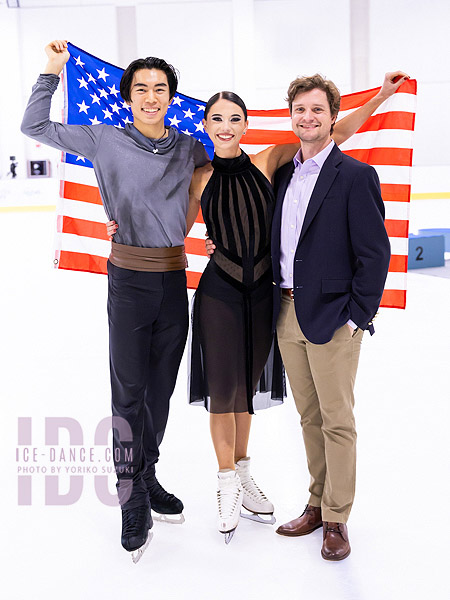 Annabelle Morozov & Jeffrey Chen (USA) with coach Charlie White