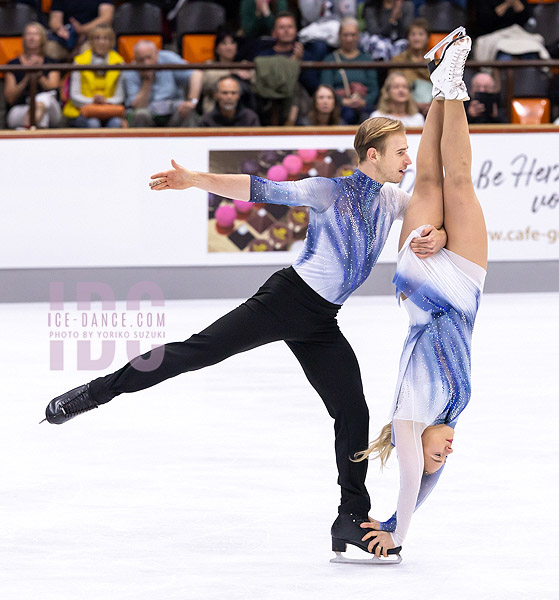 Natalie Taschlerova & Filip Taschler (CZE)