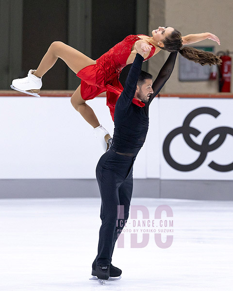 Lilah Fear & Lewis Gibson (GBR)