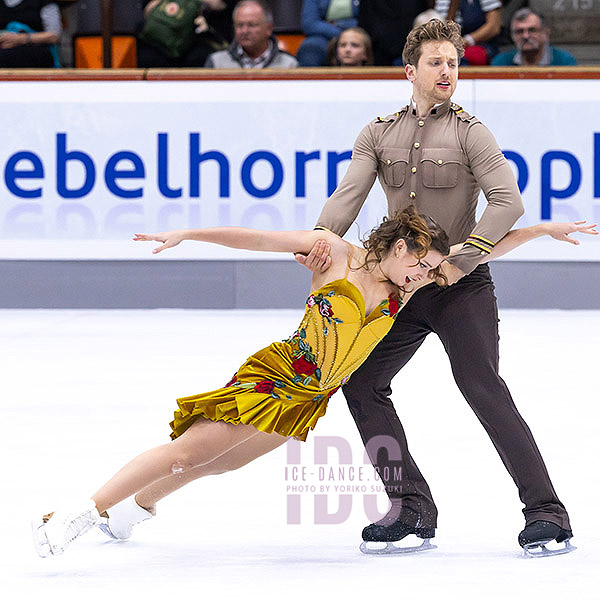 Christina Carreira & Anthony Ponomarenko (USA)