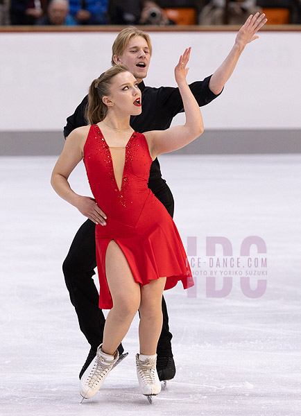 Mariia Pinchuk & Mykyta Pogorielov (UKR)